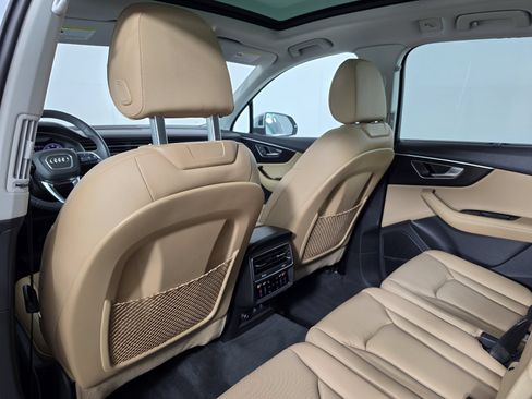 Certified 2023 Audi Q7 2.0T Premium Plus w/ Premium Plus Package AWD/4WD image 37