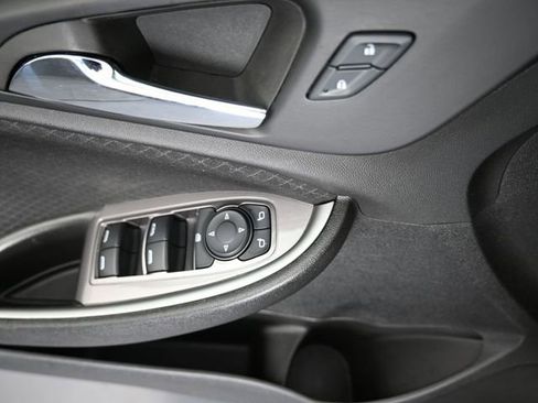 Used 2025 Chevrolet Malibu LT image 38