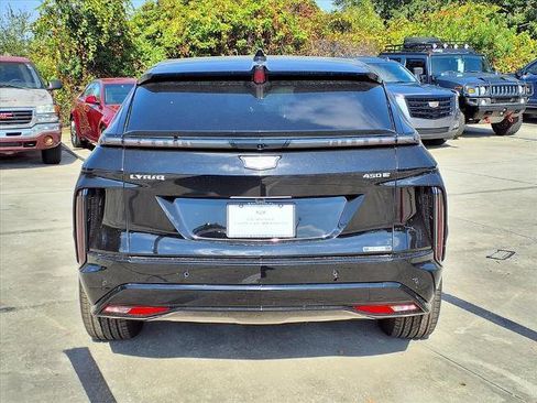 New 2026 Cadillac Lyriq Signature Sport RWD image 4