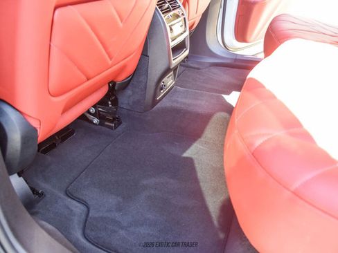 Used 2024 BMW XM w/ M Driver's Package image 54