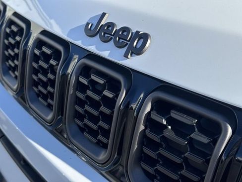 New 2026 Jeep Compass Latitude AWD/4WD image 16