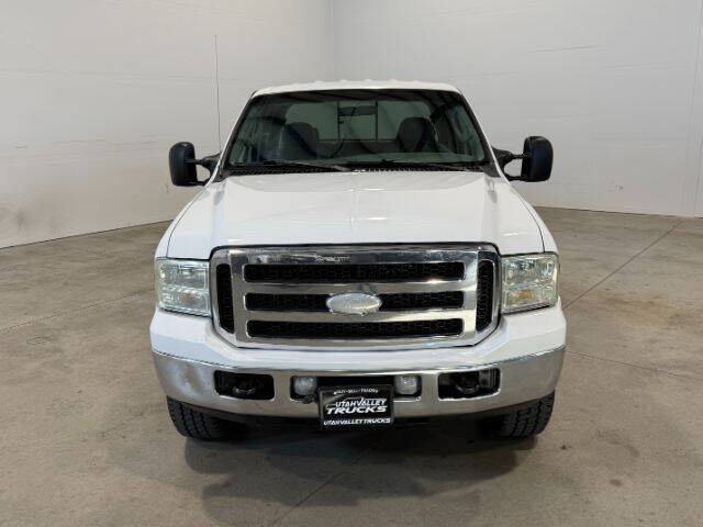 Used 2005 Ford F350 XLT AWD/4WD image 4