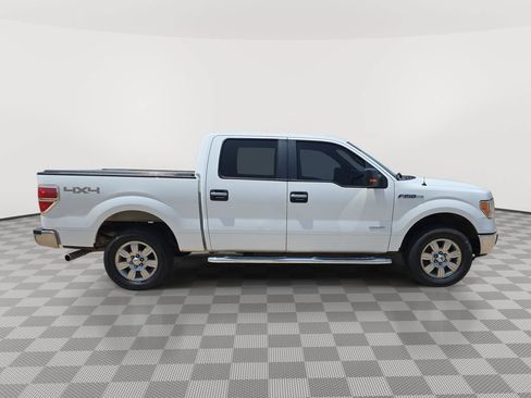 Used 2011 Ford F150 XLT w/ XLT Chrome Pkg AWD/4WD image 8