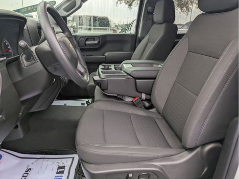 Certified 2025 Chevrolet Silverado 1500 Custom image 11