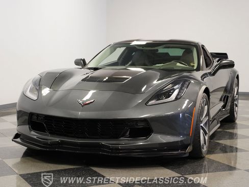 Used 2017 Chevrolet Corvette Grand Sport image 18