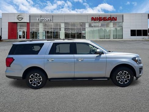Used 2024 Ford Expedition Max XLT AWD/4WD image 8
