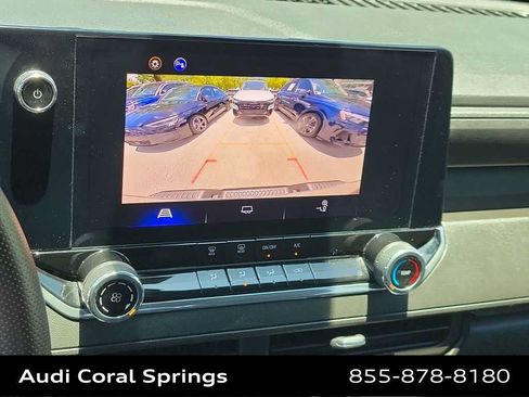 Used 2024 Chevrolet Colorado Trail Boss w/ Advanced Trailering Package AWD/4WD image 24