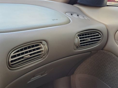 Used 1998 Mercury Sable LS image 22