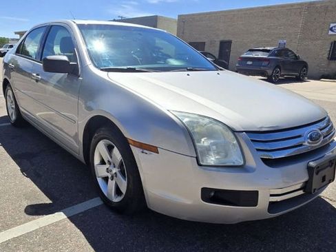 Used 2008 Ford Fusion SE AWD/4WD image 2