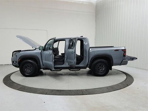 New 2026 Nissan Frontier PRO-4X image 12