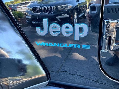 Used 2023 Jeep Wrangler Unlimited Rubicon 4xe w/ Steel Bumper Group AWD/4WD image 31