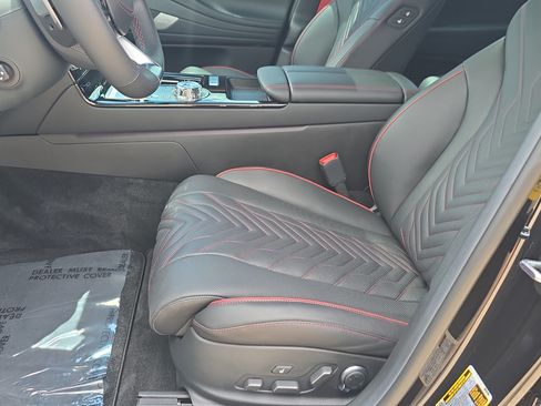 Used 2025 Genesis G80 2.5T Sport Prestige AWD/4WD image 13