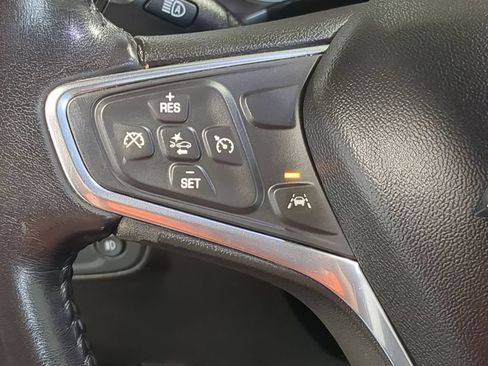 Used 2020 Chevrolet Equinox LT w/ Driver Convenience Package FWD image 29