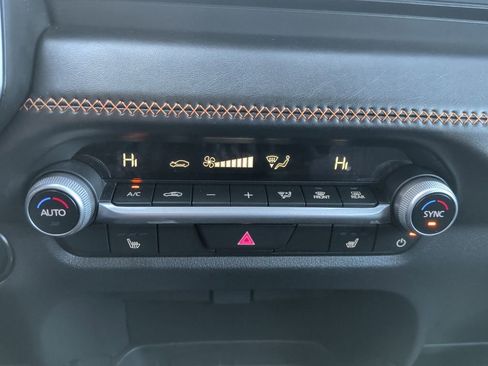 Certified 2025 MAZDA CX-50 AWD 2.5 Hybrid w/ Premium Pkg image 22