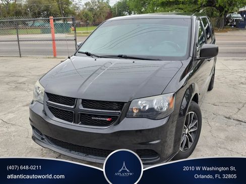 Used 2015 Dodge Grand Caravan SE w/ Quick Order Package 29E SE FWD image 1