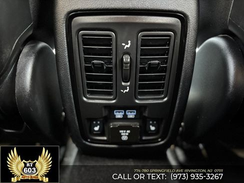 Used 2024 Dodge Durango GT AWD/4WD image 15