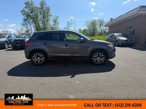 Used 2016 Mitsubishi Outlander Sport ES AWD/4WD image 4