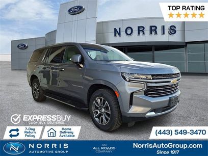 Used 2022 Chevrolet Suburban LT w/ Luxury Package