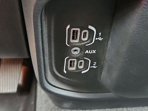 Certified 2021 RAM 1500 Big Horn image 30