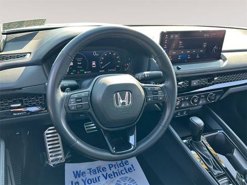 Used 2024 Honda Accord Sport image 12