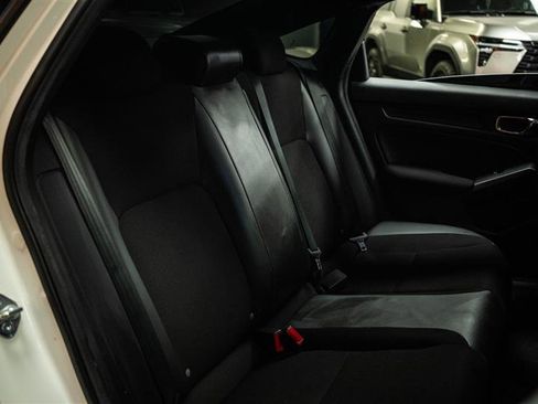 Used 2022 Honda Civic Sport image 11