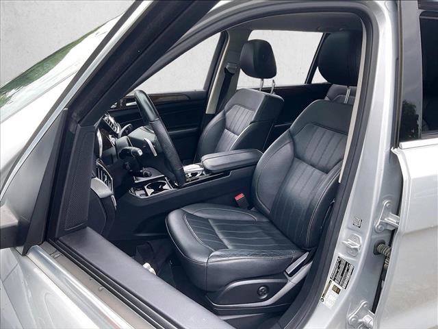 Used 2017 Mercedes-Benz GLS 450 4MATIC image 27