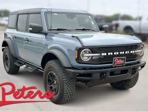 Used 2024 Ford Bronco Wildtrak AWD/4WD image 1