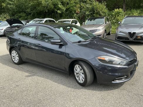Used 2014 Dodge Dart SXT w/ Sun/Sound Group FWD image 4