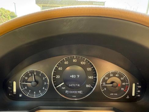 Used 2008 Mercedes-Benz E 350 4MATIC Wagon w/ Premium Pkg 2 image 23