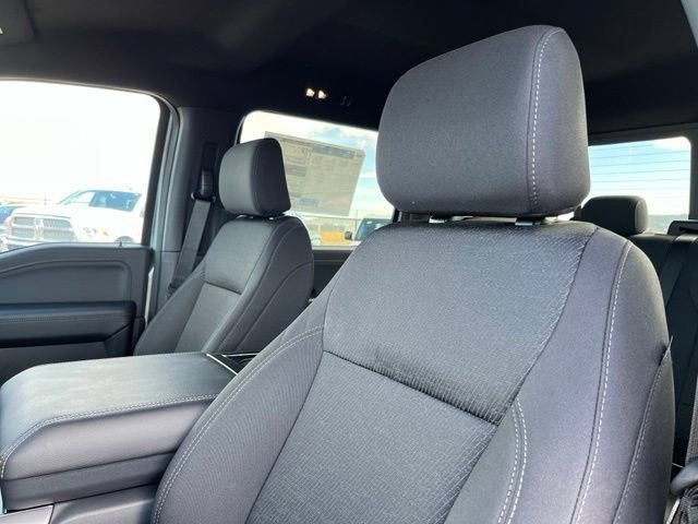 New 2026 Ford F150 XLT w/ Equipment Group 302A MID AWD/4WD image 13
