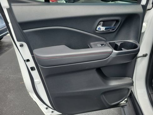 Certified 2023 Honda Ridgeline Black Edition image 12