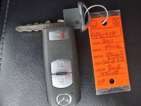 Used 2011 MAZDA MAZDA3 s Grand Touring w/ Tech Pkg image 28