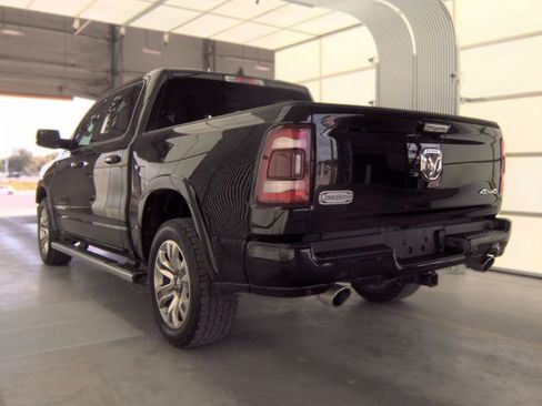 Used 2022 RAM 1500 Limited w/ Body Color Bumper Group AWD/4WD image 3