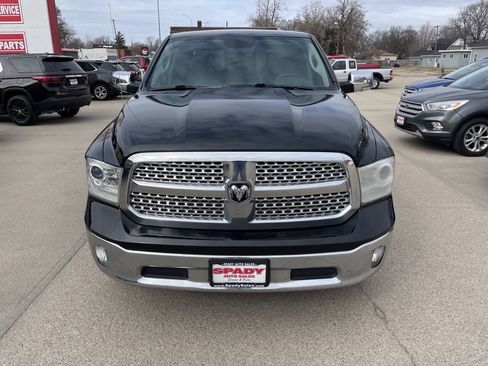 Used 2016 RAM 1500 Laramie w/ Convenience Group AWD/4WD image 4
