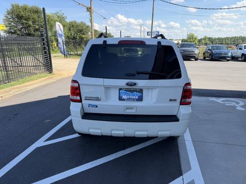 Used 2012 Ford Escape XLT AWD/4WD image 5