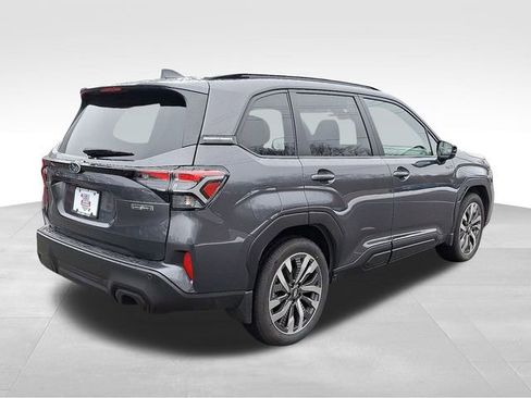 Used 2025 Subaru Forester Touring w/ Touring Package image 6