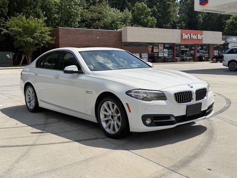 Used 2015 BMW 535i xDrive Sedan AWD/4WD image 3