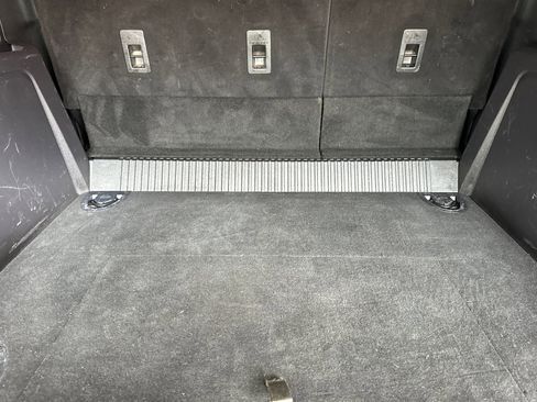 Used 2023 Ford Bronco Wildtrak image 15