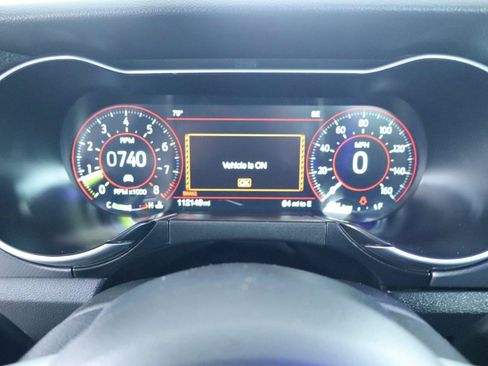 Used 2018 Ford Mustang GT Premium w/ Equipment Group 401A RWD image 20