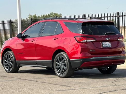 Used 2023 Chevrolet Equinox RS w/ RS Leather Package AWD/4WD image 7