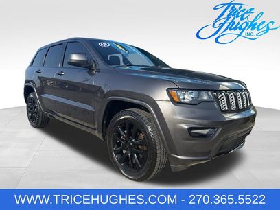 Used 2019 Jeep Grand Cherokee Altitude