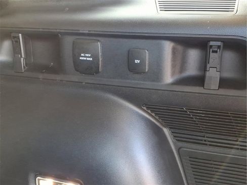 Used 2025 Ford Bronco Sport Badlands image 11