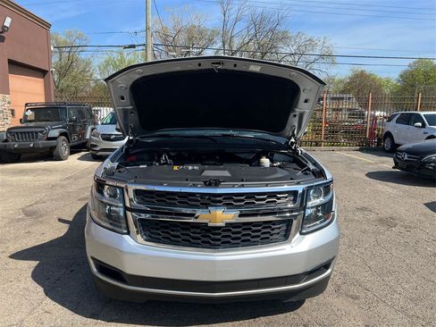 Used 2019 Chevrolet Tahoe LT image 11