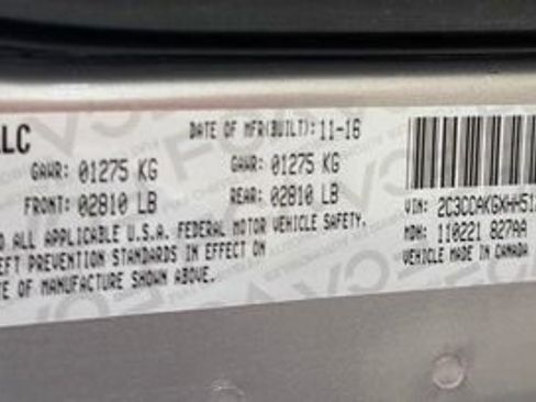 Used 2017 Chrysler 300 C w/ Safetytec Plus Group AWD/4WD image 20