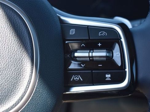 New 2026 Kia Carnival SX Prestige image 34