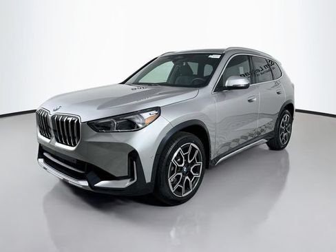 New 2026 BMW X1 xDrive28i w/ Convenience Package AWD/4WD image 3
