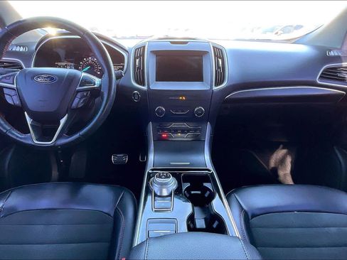 Used 2020 Ford Edge ST-Line w/ Cold Weather Package image 14