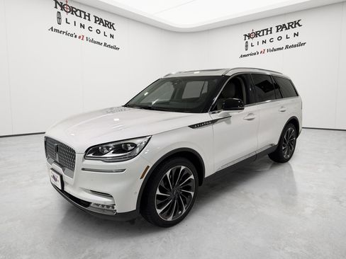 Used 2020 Lincoln Aviator Reserve w/ Equipment Group 202A AWD/4WD image 1