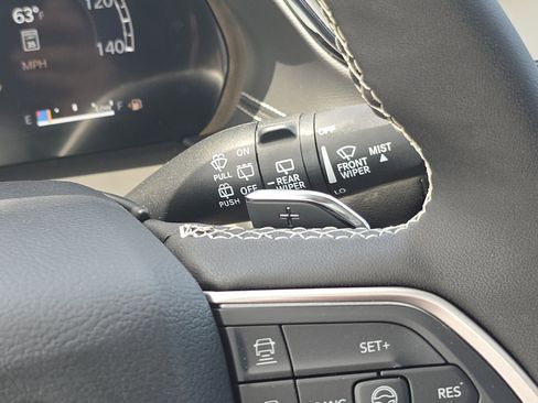 New 2026 Jeep Grand Cherokee L Limited AWD/4WD image 34