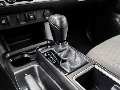 Certified 2023 Toyota Tacoma SR image 25